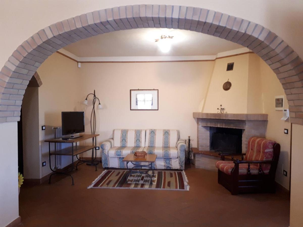 팔라야 Agriturismo Montemari 빌라 외부 사진